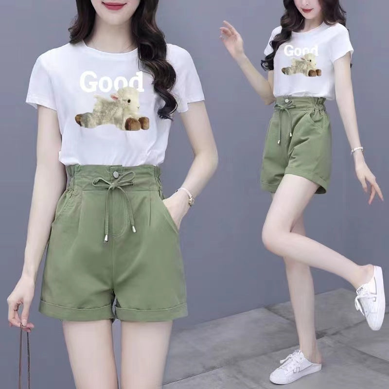 2023 New Summer Women's Sports Suit: Casual, Stylish, Trendy, and Airy Two-Piece Set with Short-sleeved Top and Shorts